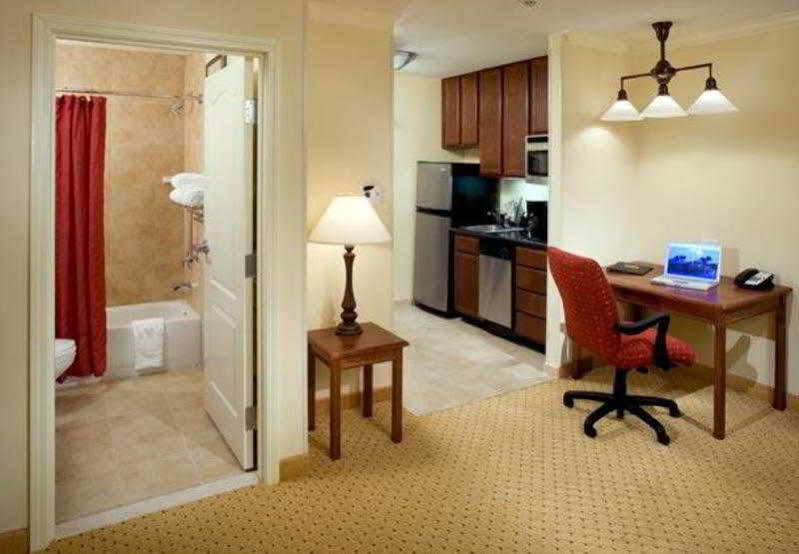 Towneplace Suites By Marriott San Antonio Northwest Exterior foto